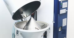 射出成形品の除湿乾燥ユニットのセパレータ